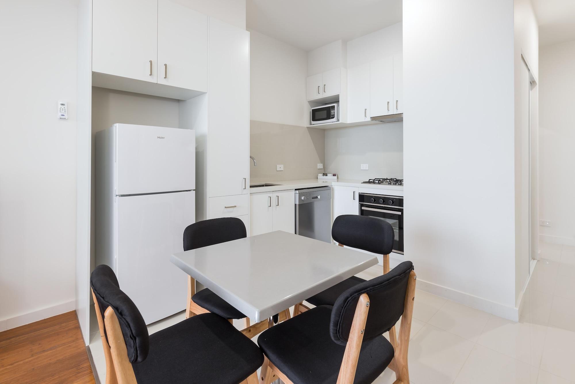 City Edge Dandenong Apartment Hotel מראה חיצוני תמונה